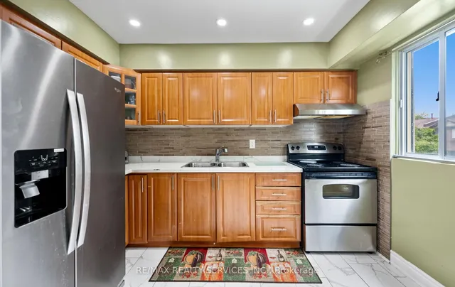 Additional image 12 of 124 Baronwood Crt Unit 124