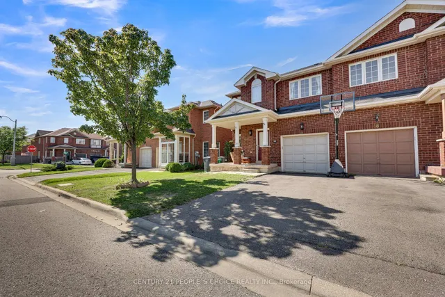 Additional image 4 of 46 Commodore Dr