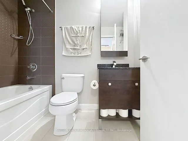 Additional image 19 of 500 Sherbourne St Unit 603