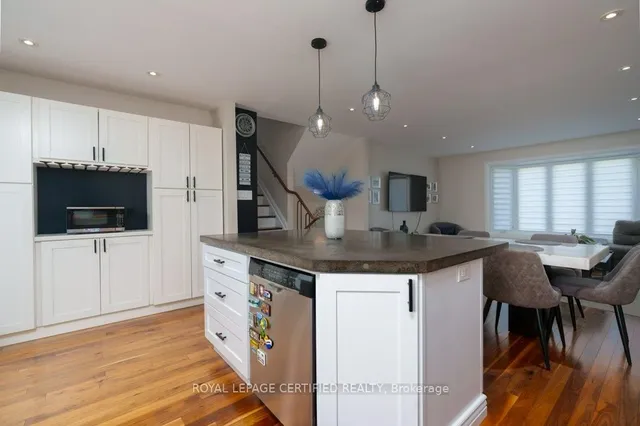 Additional image 26 of 72 Ferndale Cres