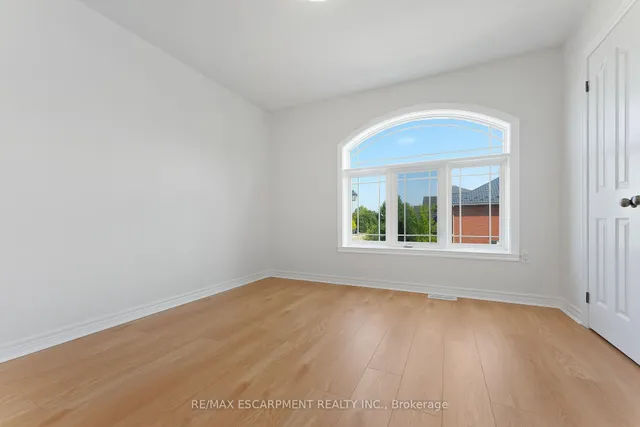 Additional image 21 of 4 Mckibbon Ave