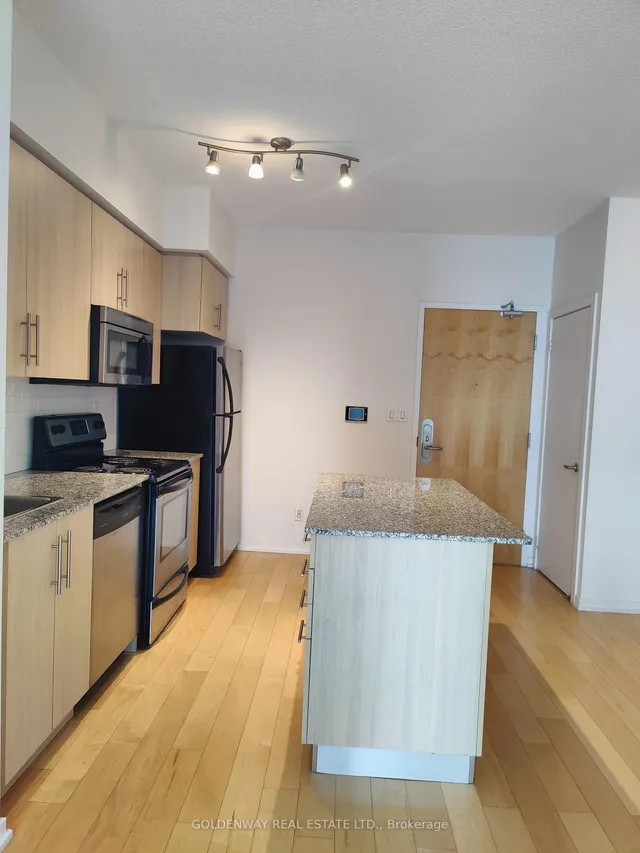 Additional image 13 of 55 Bremner Blvd Unit 2608