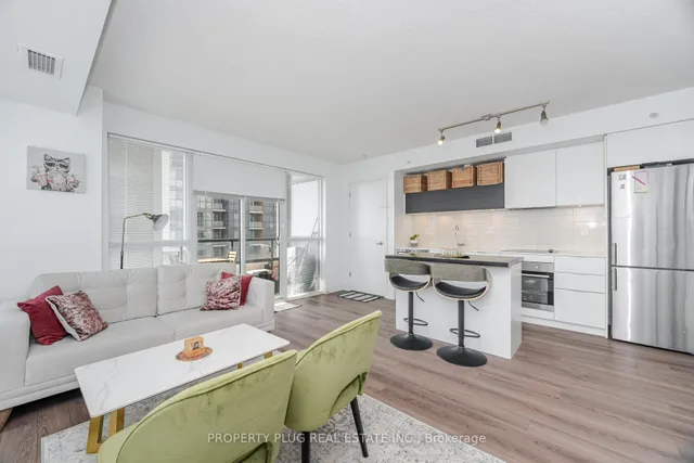 Additional image 15 of 20 Thomas Riley Rd Unit 1209