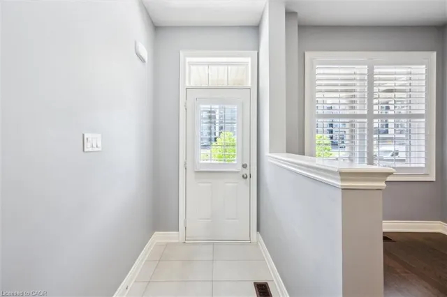 Additional image 4 of 29 Riverwalk Dr