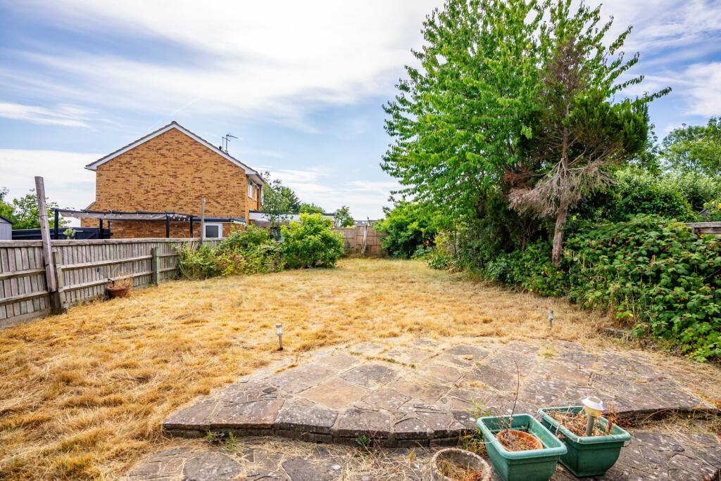 Additional image 16 of Orchard Drive, Park Street, St. Albans, Hertfordshire, AL2