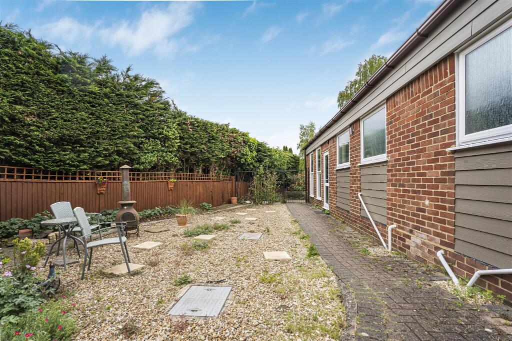 Additional image 22 of Leonards Close, Welwyn