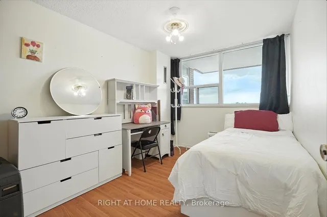 Additional image 30 of 45 Silver Springs Blvd Unit 902