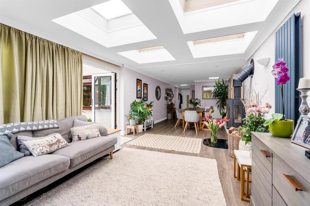 Additional image 9 of Tanglewood, Welwyn