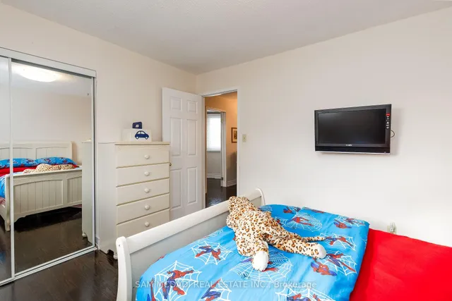 Additional image 28 of 100 Castlehill Rd