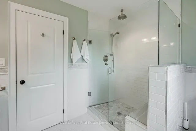 Additional image 25 of 1071 Melvin Ave