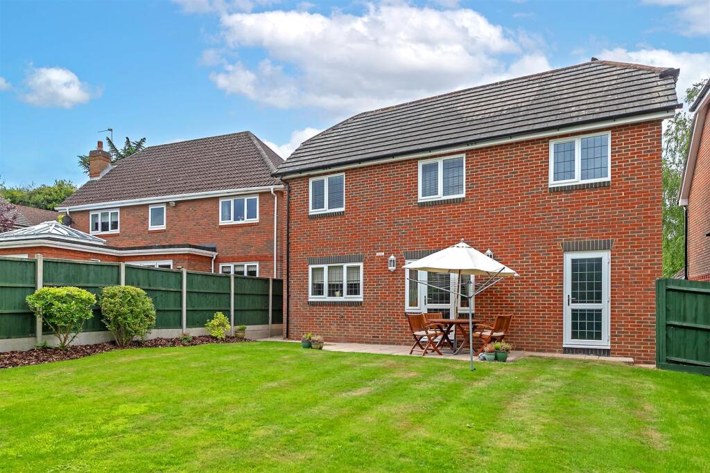 Additional image 28 of Damson Way, St Albans