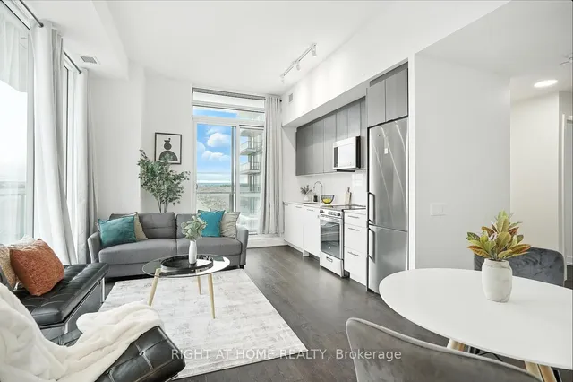 Additional image 7 of 215 Veterans Dr Unit 803