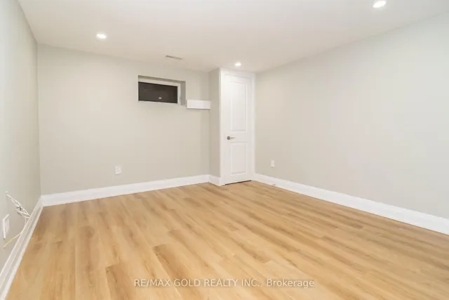 Additional image 32 of 39 Ascot Ave