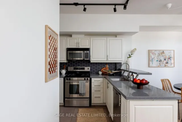 Additional image 17 of 550 Front St Unit 615