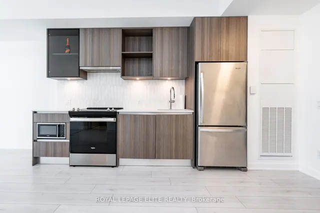 Additional image 11 of 405 Dundas St Unit 418