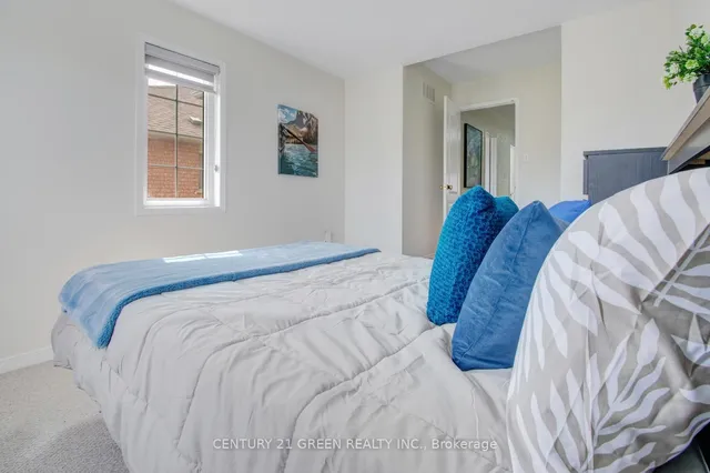 Additional image 29 of 26 Oatfield Rd