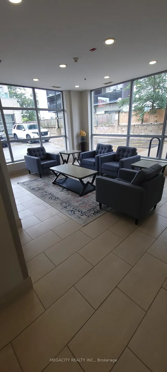 Additional image 2 of 2464 Weston Rd Unit 401