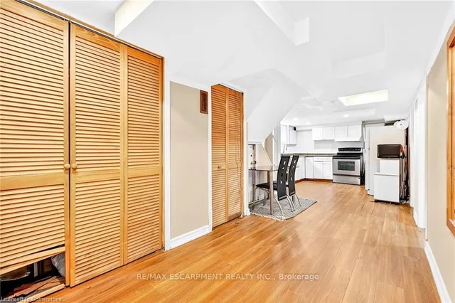 Additional image 34 of 111 Leland St