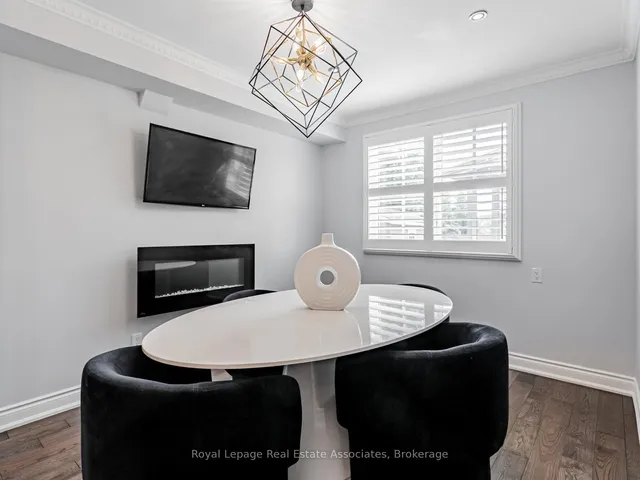 Additional image 3 of 35 Glenmanor Dr