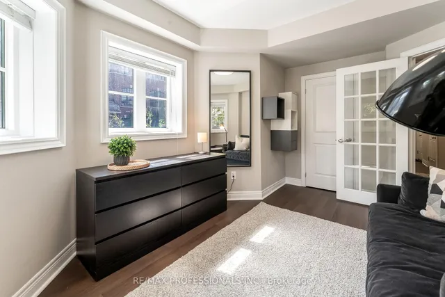 Additional image 46 of 1812 Burnhamthorpe Rd Unit 1