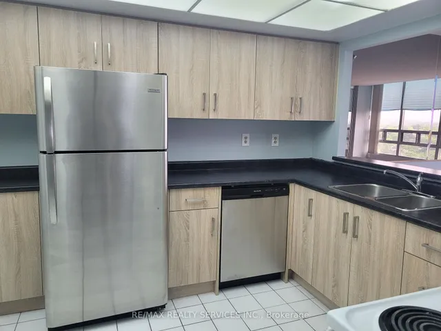 Additional image 4 of 330 Mill St Unit 1206