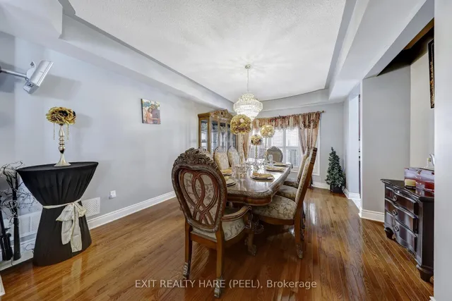 Additional image 13 of 23 Fontainebleu Rd