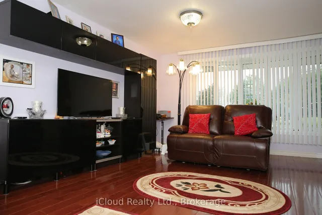 Additional image 2 of 888 Bloor St