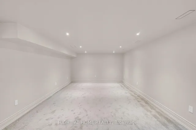 Additional image 42 of 393 Hess St