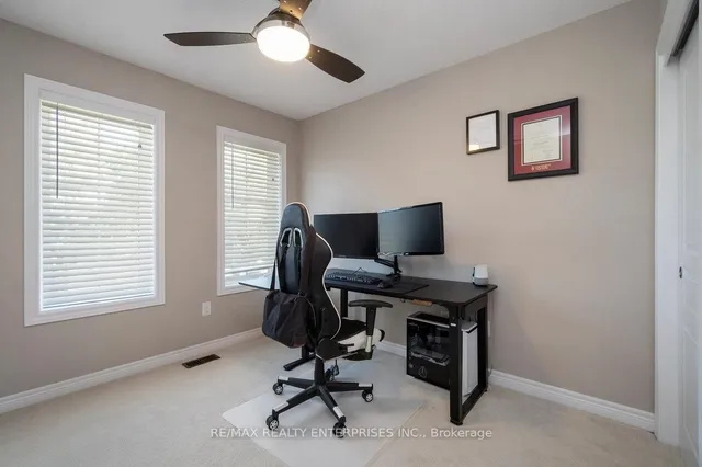 Additional image 32 of 215 Dundas St Unit 9