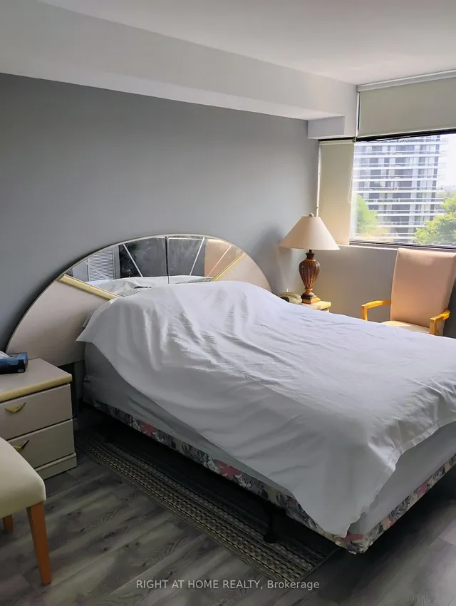 Additional image 10 of 100 Antibes Dr Unit 705