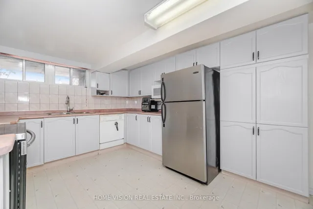 Additional image 12 of 15 Adair Ave