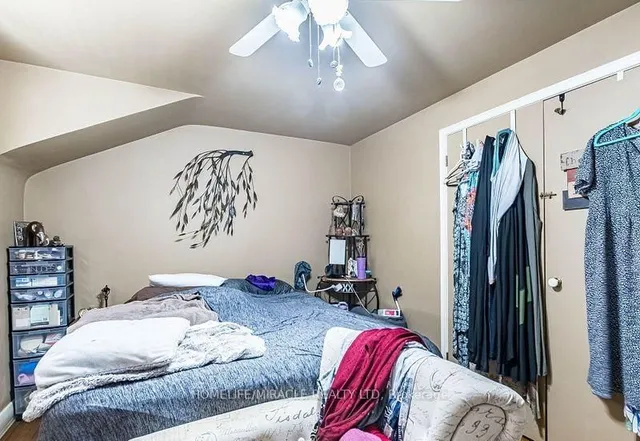 Additional image 21 of 9 Crestview Ave