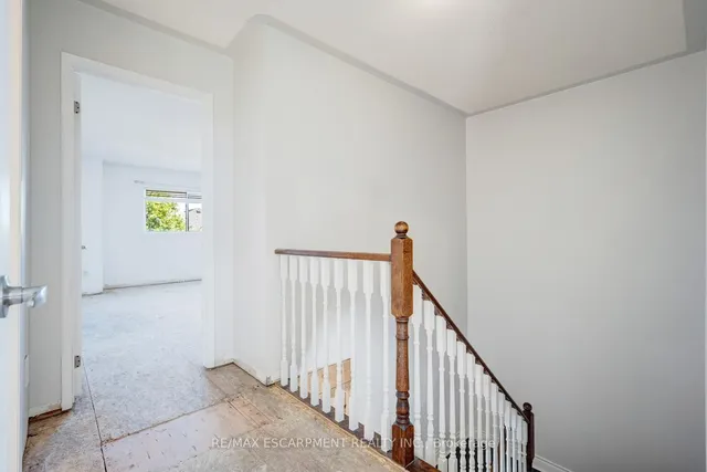 Additional image 19 of 6544 Opera Glass Cres