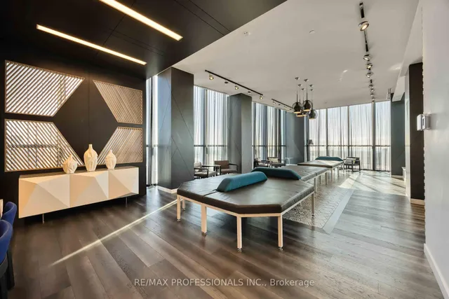 Additional image 25 of 20 Thomas Riley Rd Unit 1310