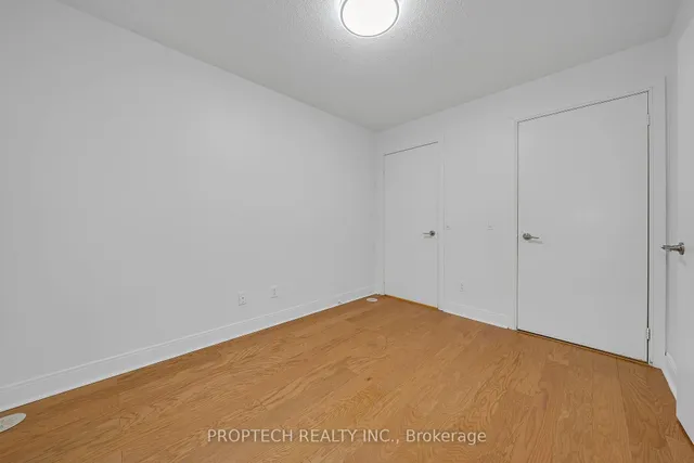 Additional image 15 of 295 Village Green Sq Unit 67