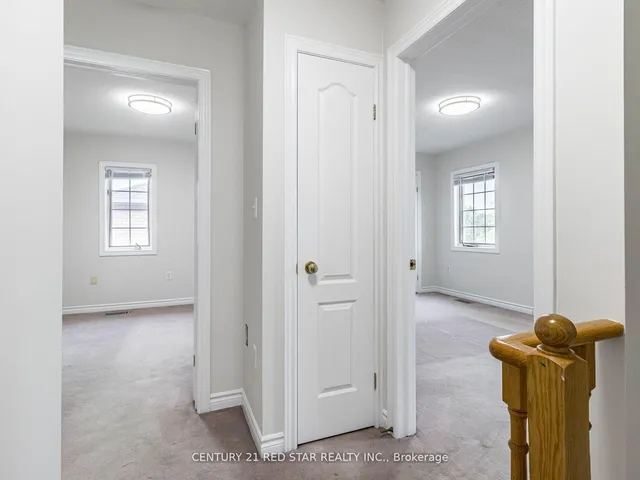 Additional image 22 of 95 Yellow Brick Rd