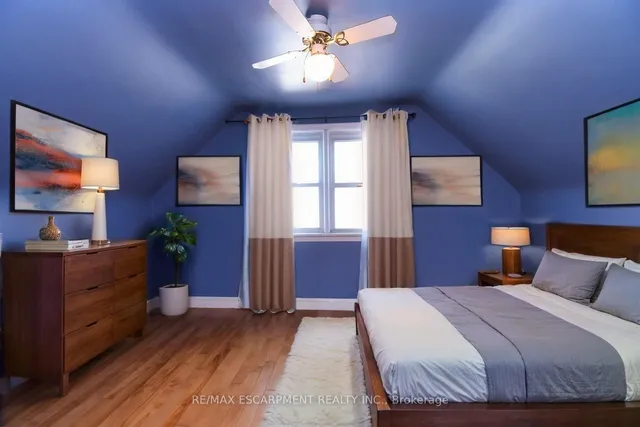 Additional image 31 of 394 Upper Ottawa St