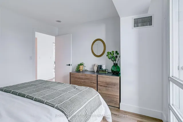 Additional image 21 of 397 Front St Unit 3909