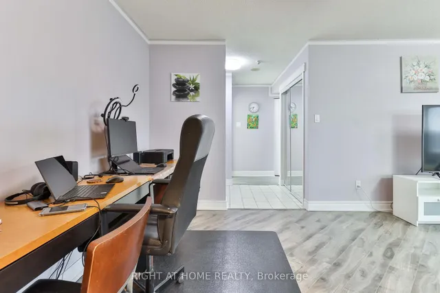 Additional image 26 of 410 Mclevin Ave