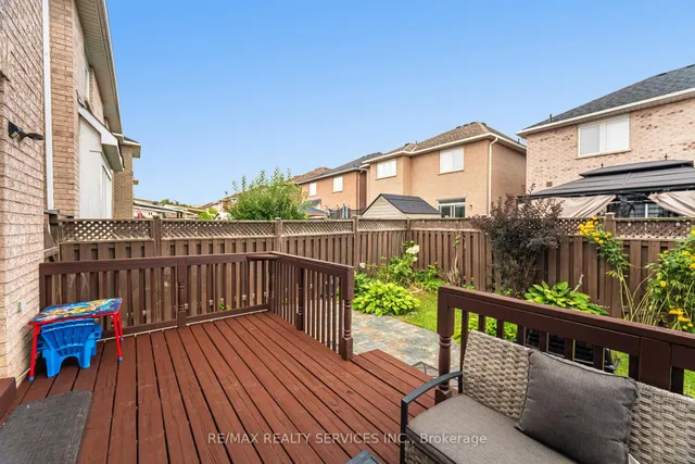 Additional image 48 of 27 Hardgate Cres