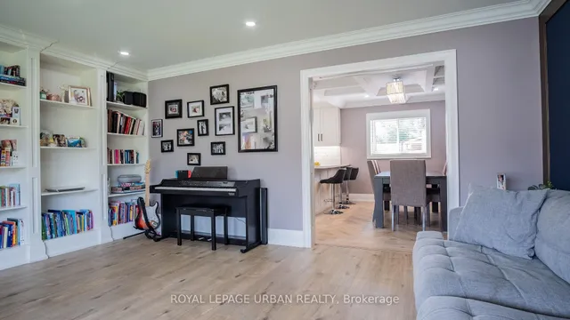 Additional image 6 of 4 Deerfield Cres