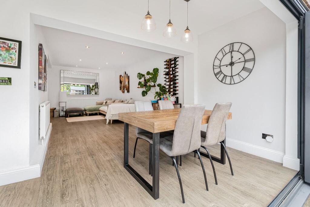 Additional image 7 of Meadow Close, Welham Green, AL9