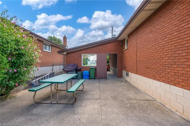 Additional image 31 of 149 Luscombe St