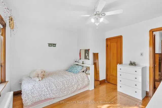 Additional image 30 of 50 Twenty Third St