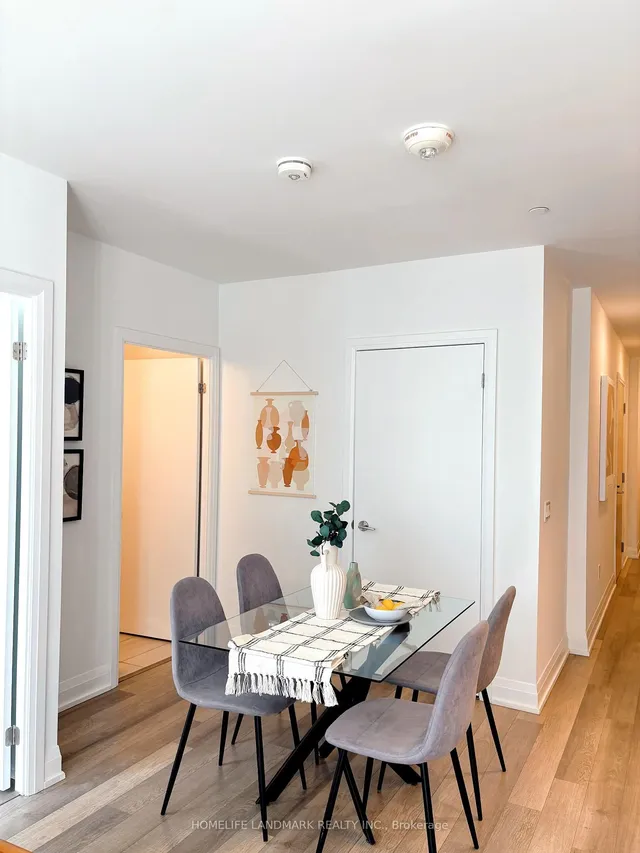 Additional image 17 of 77 Mutual St Unit 405