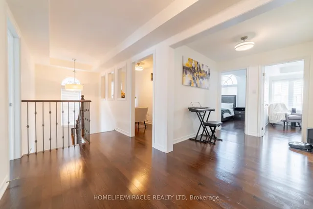 Additional image 28 of 86 JUNETOWN Circ