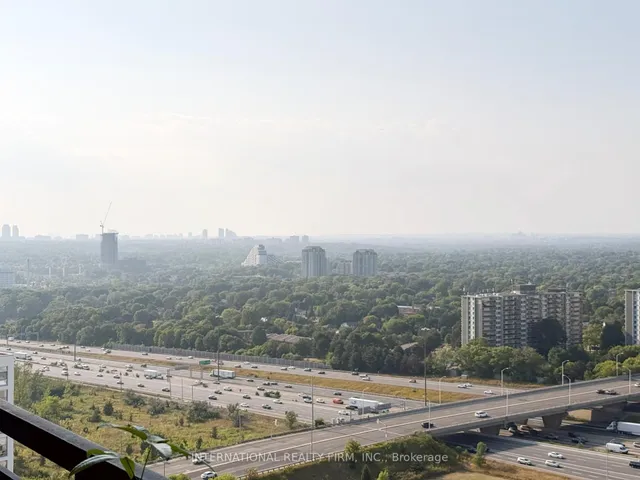 Additional image 25 of 75 Graydon Hall Dr Unit PH03