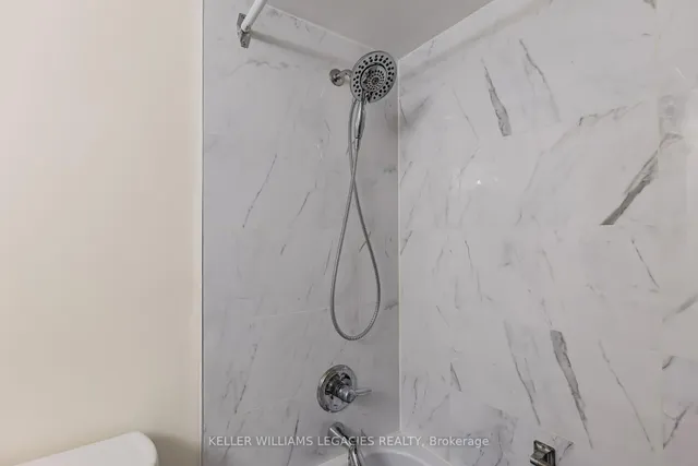 Additional image 16 of 10 Markbrook Lane Unit 1603