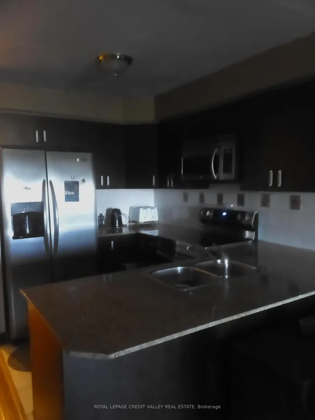 Additional image 2 of 7405 Goreway Dr Unit 517