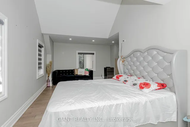 Additional image 46 of 90 Main St